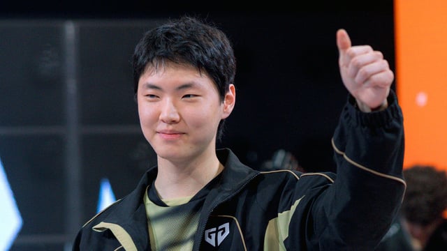 Top Plays - Group Stage